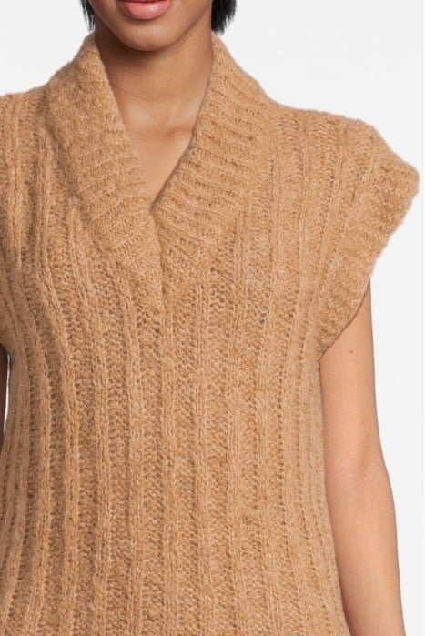 DILL VEST CAMEL 4