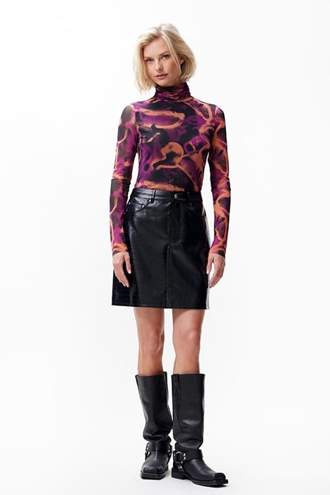 VEGAN LEATHER SKIRT BLACK 2