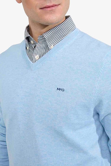 V-NECK SWEATER LIGHT BLUE 6