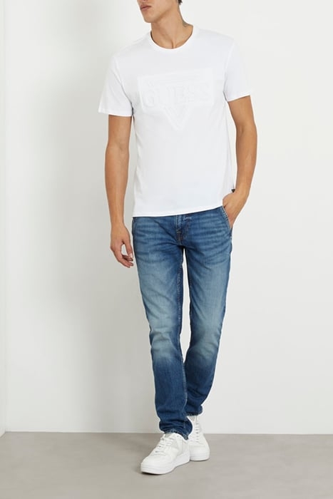 GUESS ECO SS BSC EMBOSSED GUES PURE WHITE 3