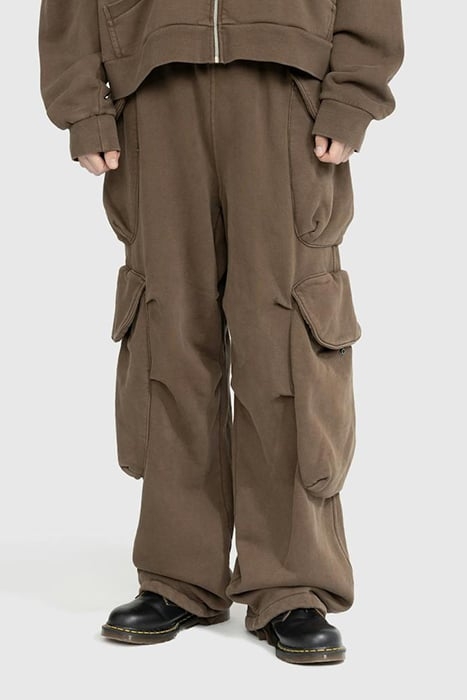 ENTIRE STUDIOS – HEAVY GOCAR BRUNETTE 1