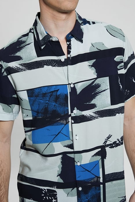 GUESS ECO SS ECO RAYON PALM CO PALM COLLAGE 6