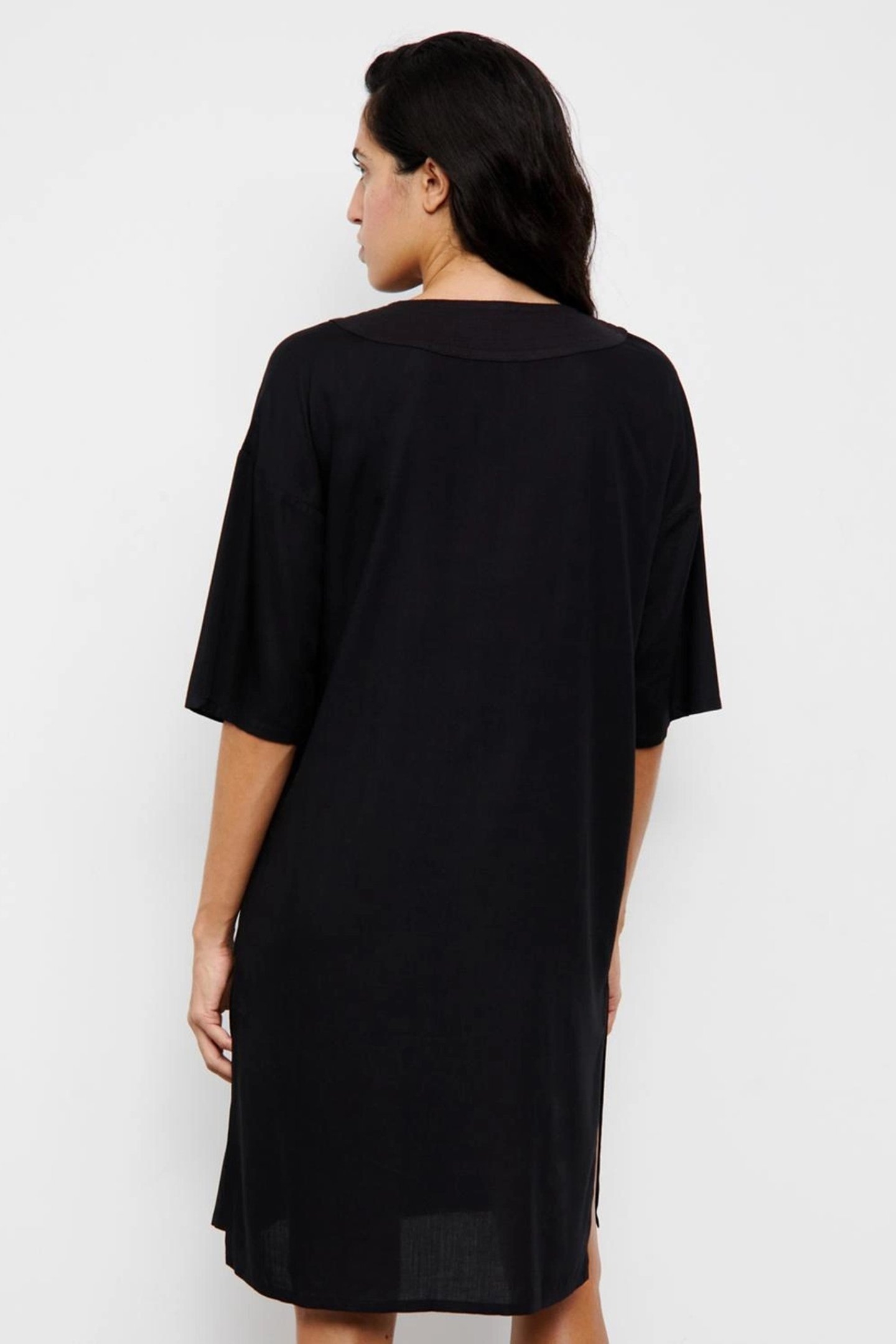 BW 1P TUNIC/CAFTAN BLACK 2