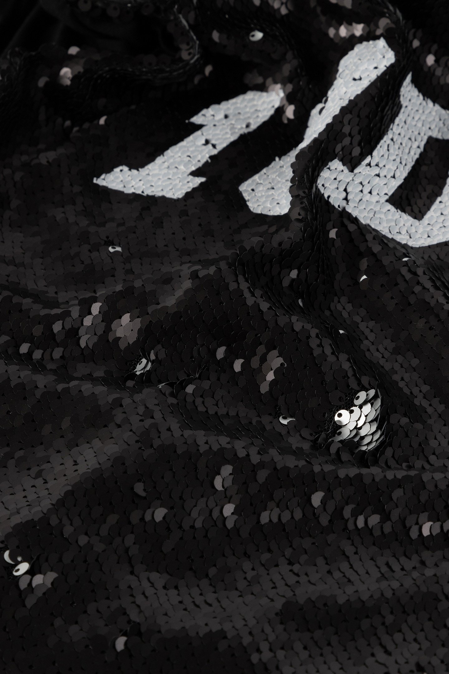 PADDED TOP SEQUINS BLACK 5