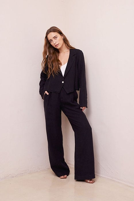 CROPPED BLAZER BLACK 3