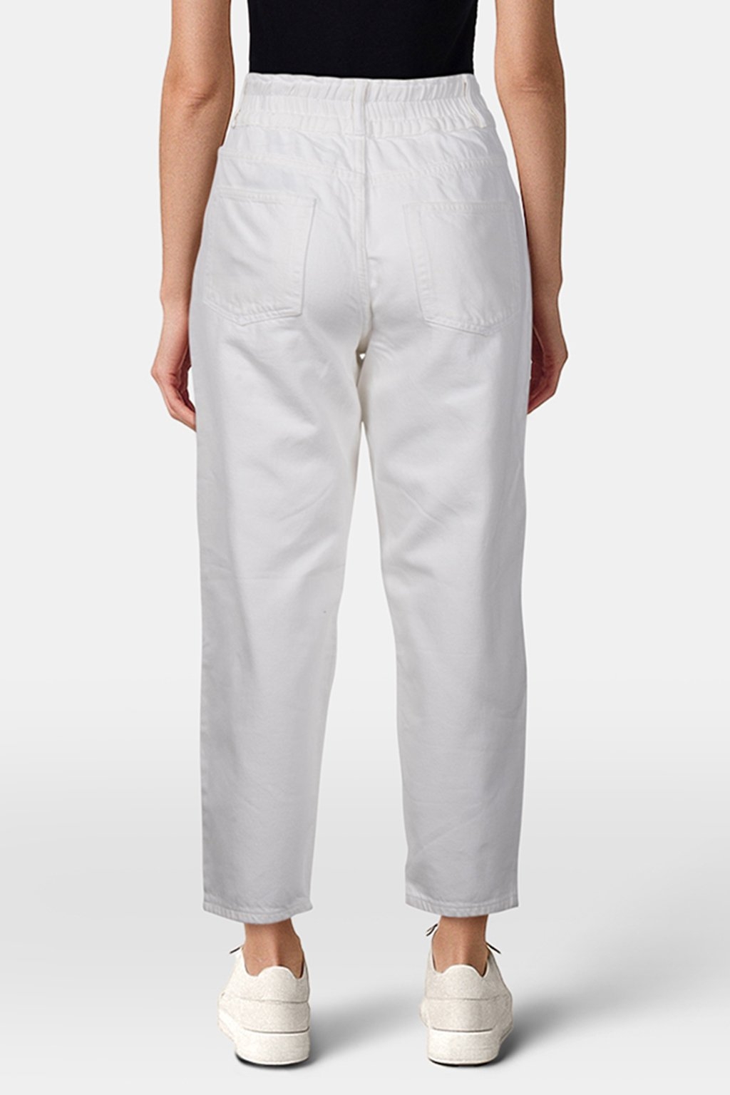 HAILEY DESTROY JEAN WHITE 2