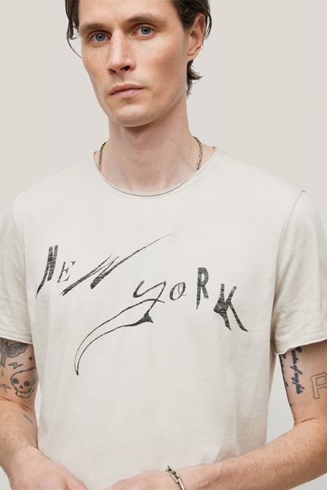 SS RAW EDGE TEE VINTAGE WASH - NEW YORK FOSSIL GREY 5