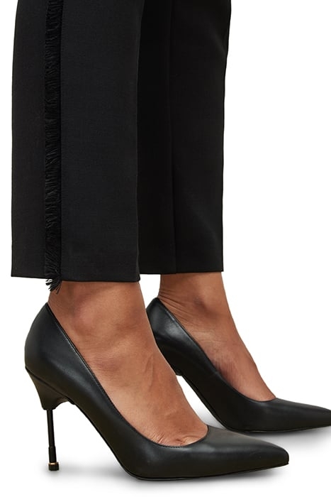 NOVA COURT SHOE BLACK 2