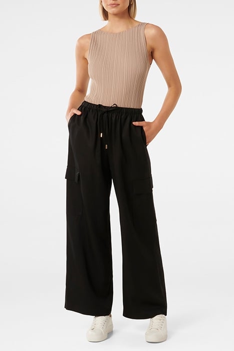 ELSIE ELASTIC WAIST CARGO BLACK 3