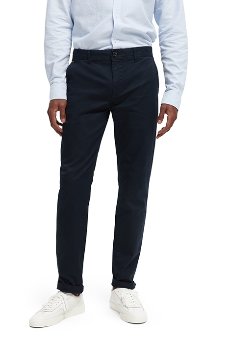 ESSENTIALS - MOTT SUPER SLIM F NIGHT 1