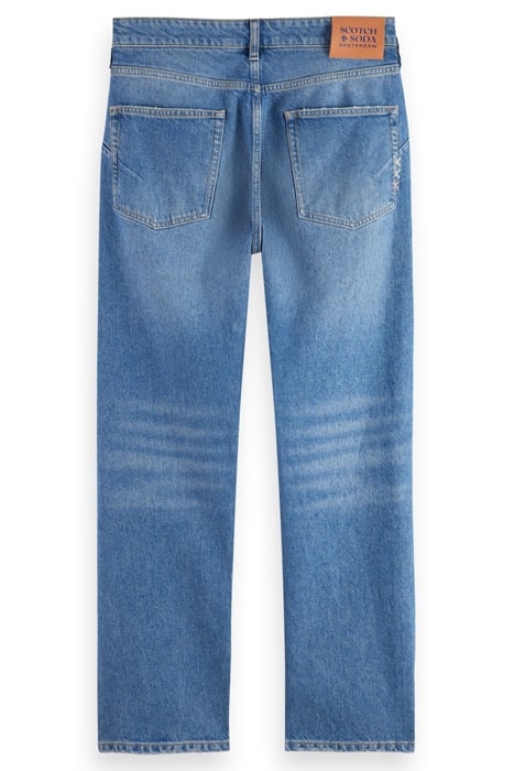 THE ZEE STRAIGHT FIT JEANS W WAVE CATCHER 2