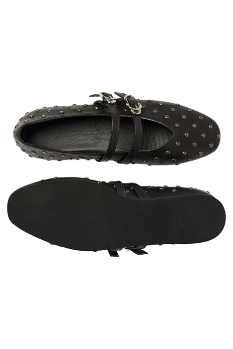 GISELE GRACE STUDS BLACK LEATHER 3