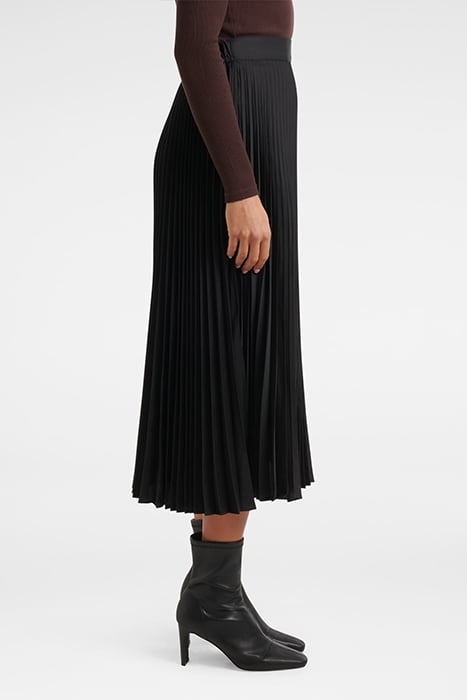 ESTER SATIN PLEATED SKIRT BLACK 5