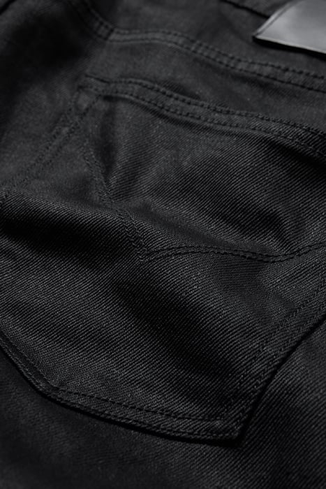 BOWERY COATED STRETCH JEAN JET BLACK 3