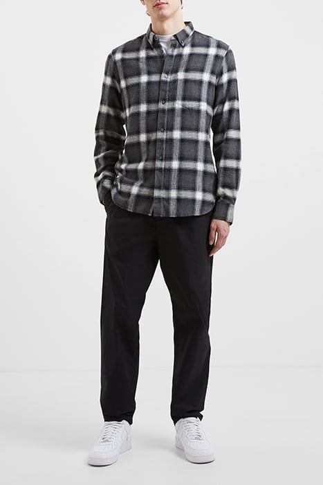 CHECKED FLANNEL BLACK 2