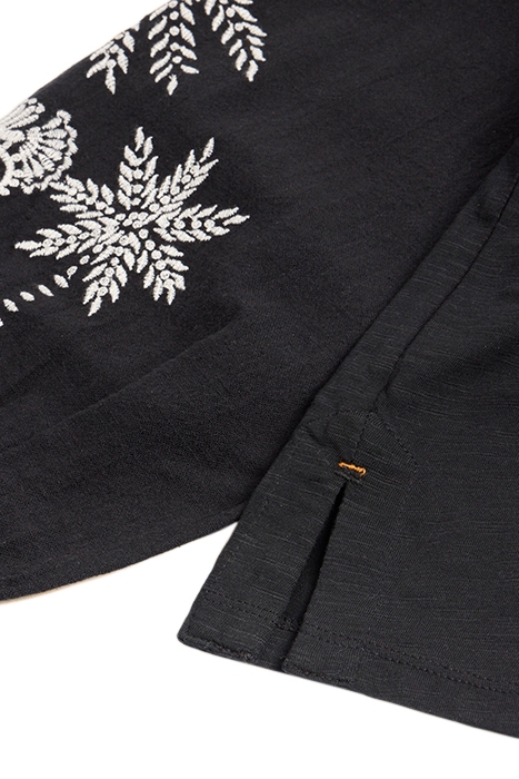 MILLIE MIX EMBROIDERED TOP BLACK 3