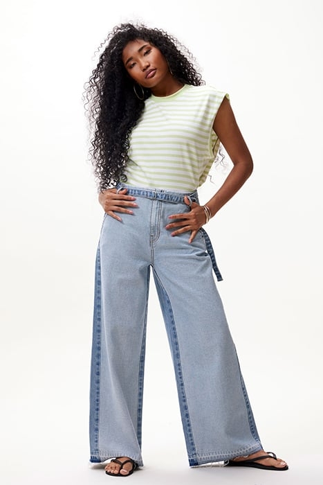 CROPPED STRAIGHT LEG JEANS LIGHT BLUE 2