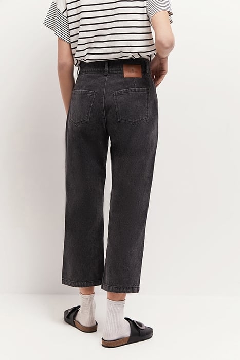 LE CHRISSY - 7/8TH MEDIUM GREY STRAIGHT JEANS IN WATERLESS D 2