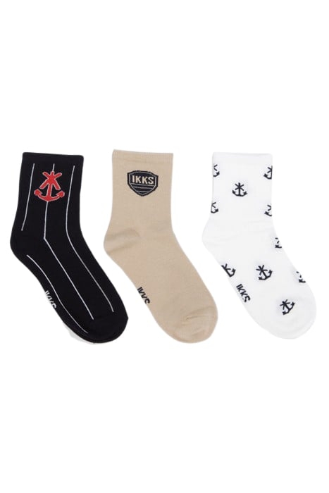 BOYS’ NAVY, WHITE AND BEIGE SOCKS 1