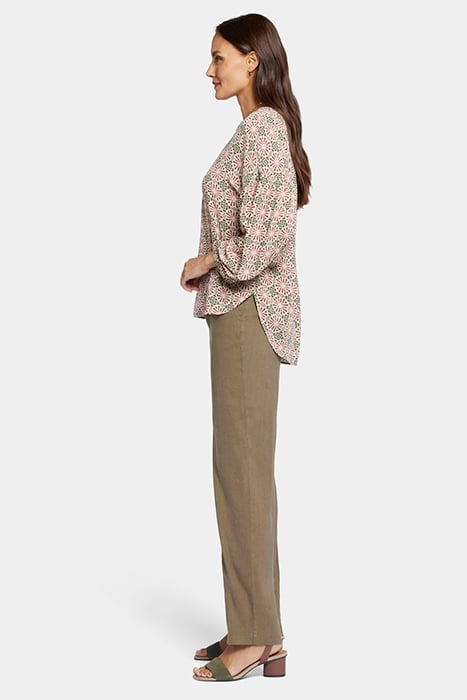 PAULINA PEASANT GEORGIOS GEO 4