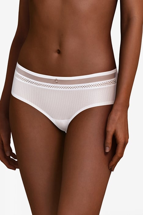 CO BO. SHORTY COVERING WHITE 1