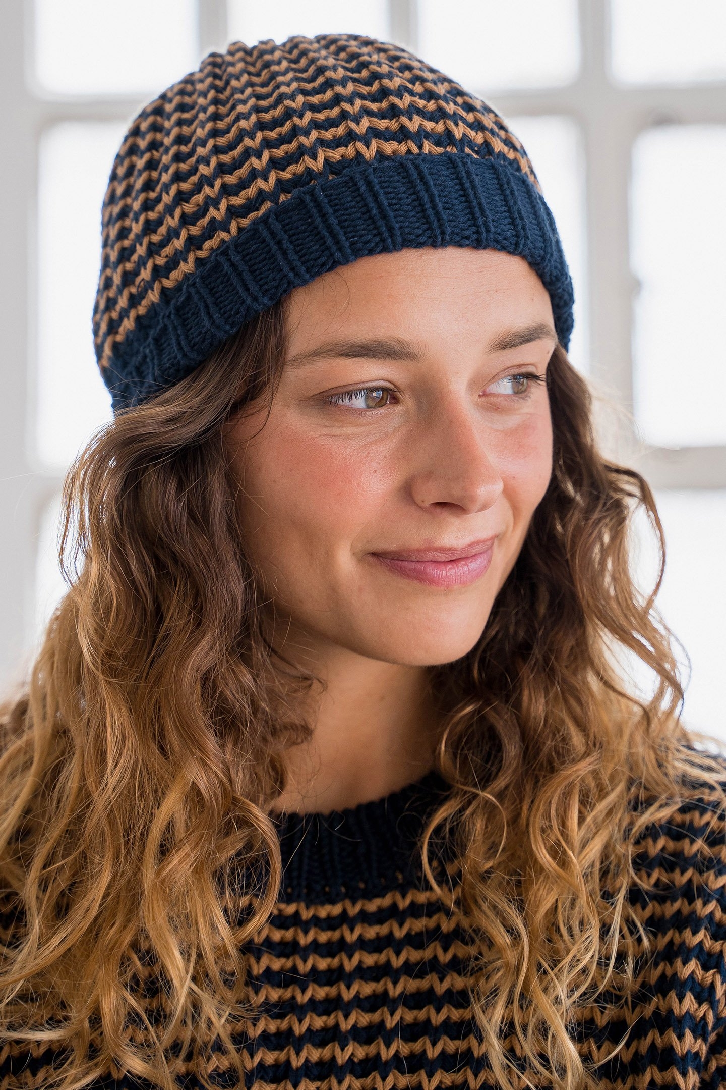 KATIU BEANIE - BICOLOUR NAVY 4